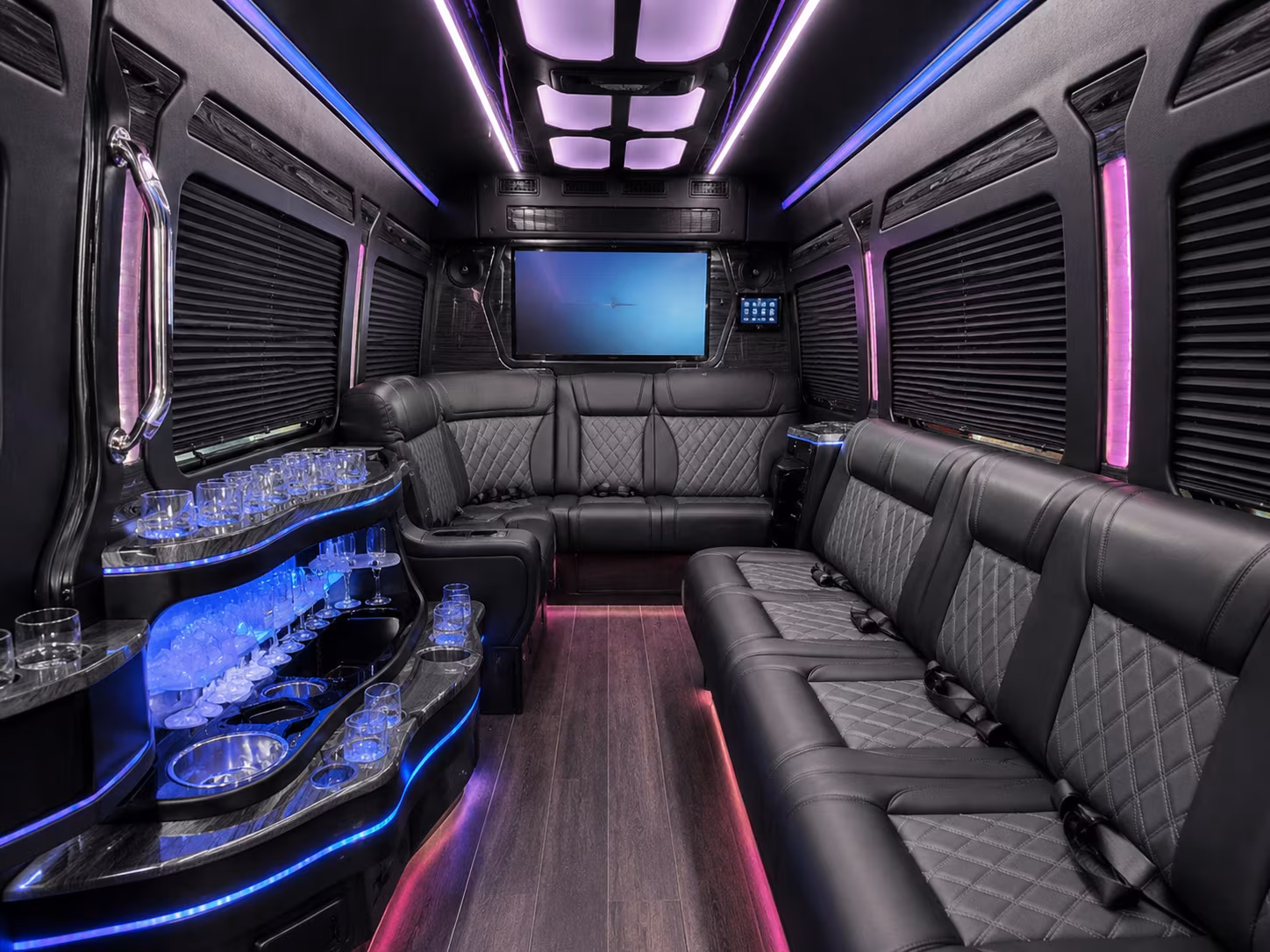 what makes columbiacharterbuscompany com the smart way to book concert transportation in columbia